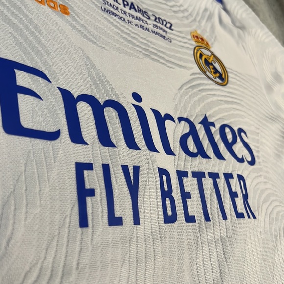 NWOT Real Madrid #9 Karim Benzema 2022 UEFA Champions League final player jersey - Picture 7 of 13